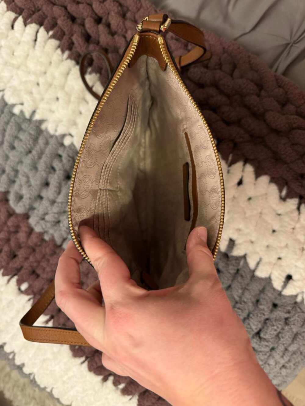 MK shoulder bag - Picture 3 of 3